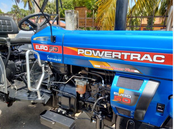 powertrac-tractor-big-1