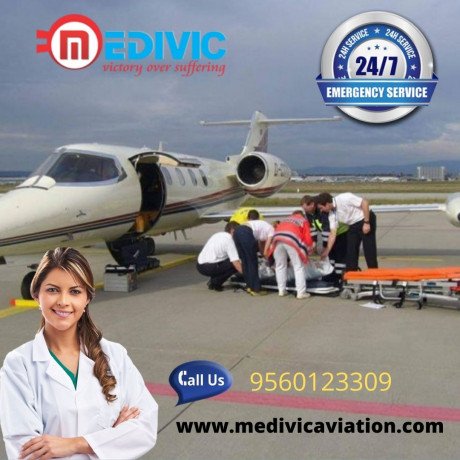 pick-patient-transport-by-medivic-air-ambulance-in-pune-at-price-for-quick-shifting-big-0